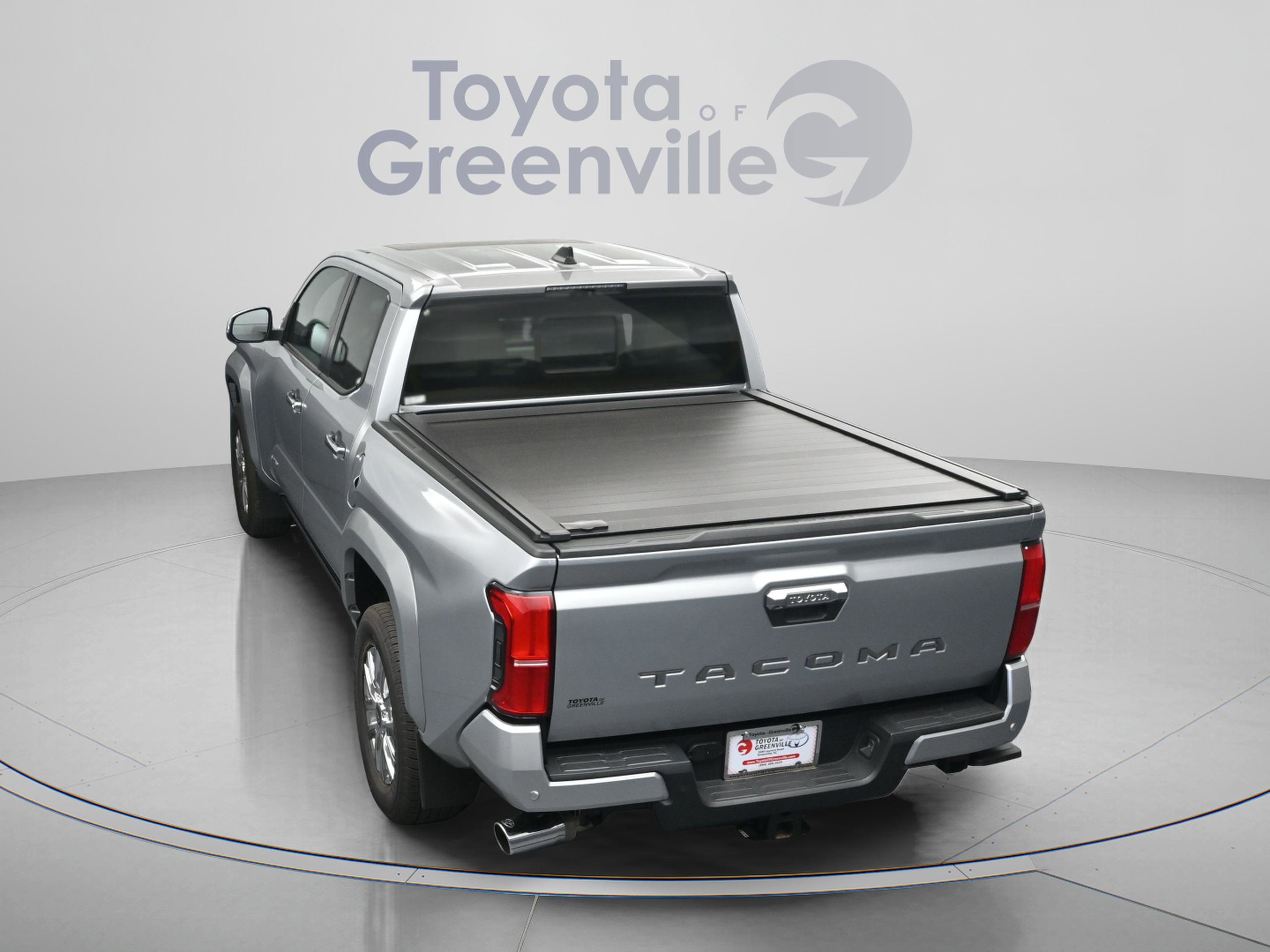 Used 2025 Toyota Tacoma Limited AWD/4WD image 13