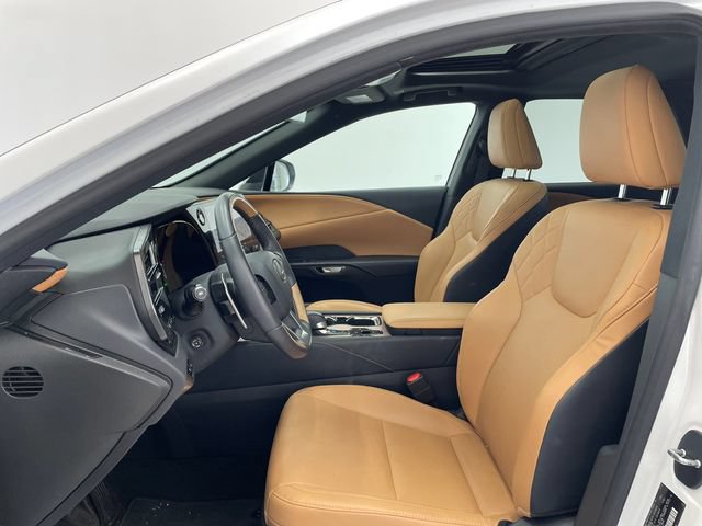 Used 2024 Lexus RX 350h w/ Cold Area Package AWD/4WD image 18