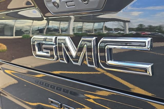New 2026 GMC Sierra 1500 AT4 w/ AT4 Premium Package AWD/4WD image 34