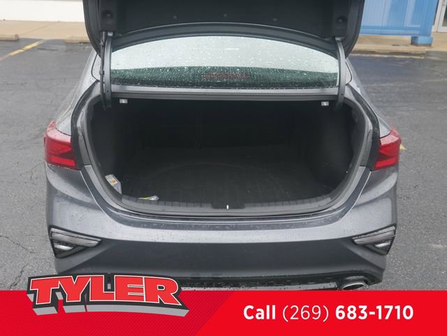 Used 2021 Kia Forte LXS image 16