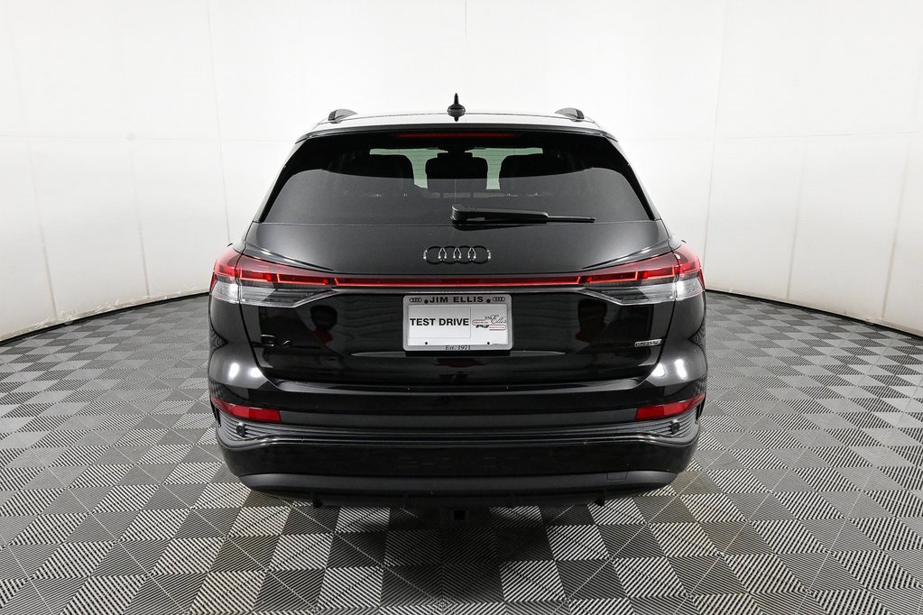 New 2025 Audi Q4 e-tron Prestige image 29