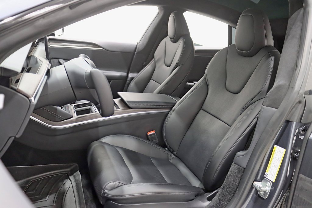 Used 2023 Tesla Model S Standard Range image 29