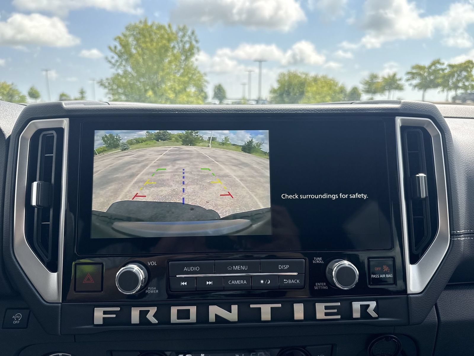 New 2026 Nissan Frontier SV w/ All-Weather Content Package AWD/4WD image 28