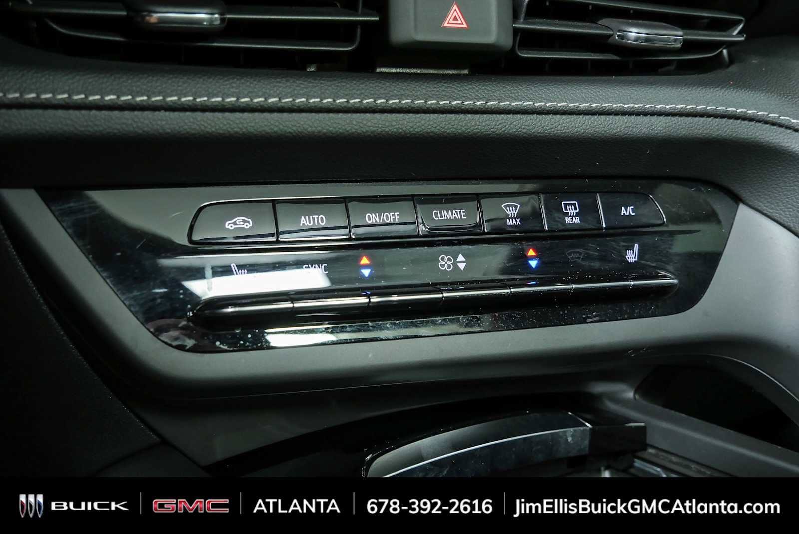 Used 2023 Buick Envision Essence w/ Sport Touring Package AWD/4WD image 15