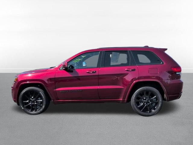 Used 2020 Jeep Grand Cherokee Laredo AWD/4WD image 9