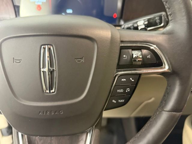 Used 2020 Lincoln Navigator L Reserve w/ Luxury Package AWD/4WD image 18