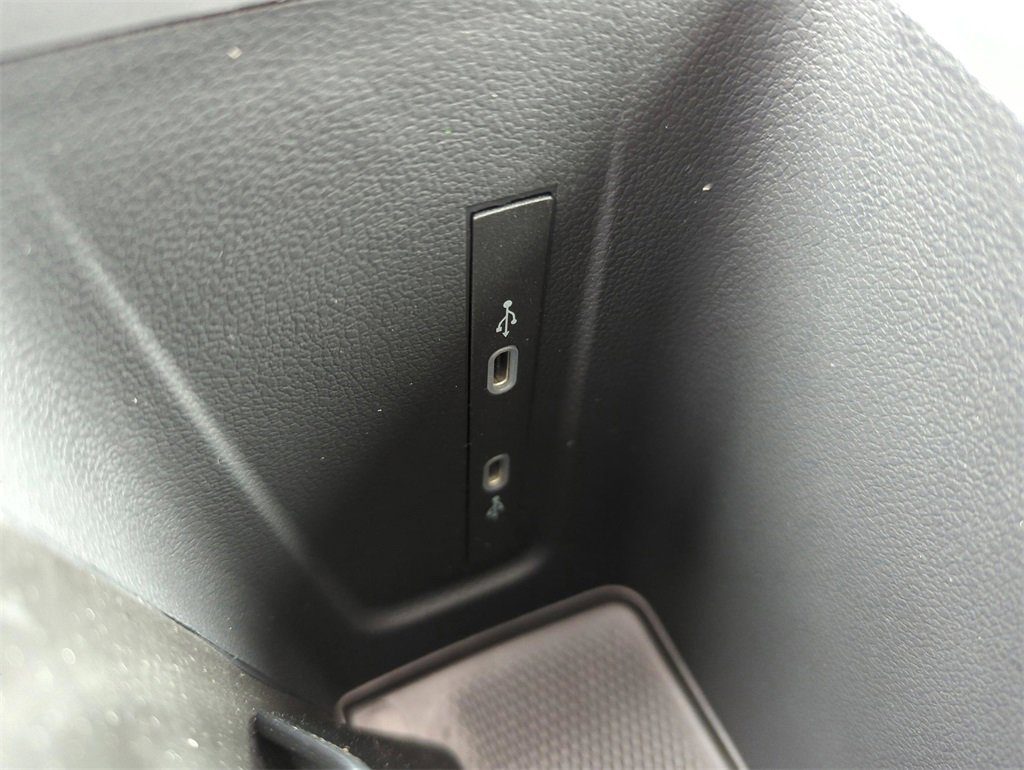 New 2026 Volkswagen Tiguan SE image 39