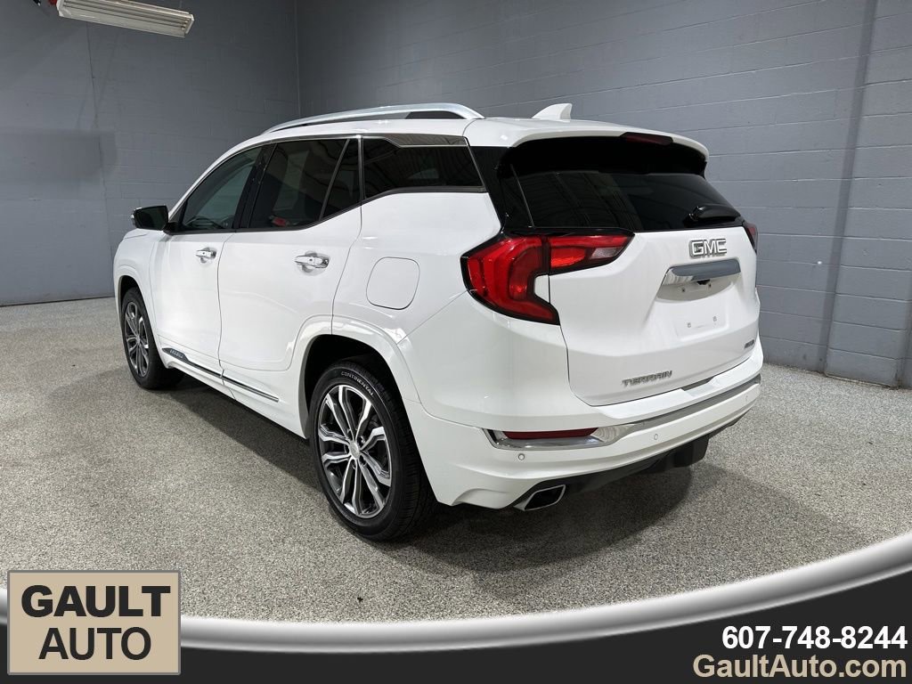 Used 2019 GMC Terrain Denali w/ Advanced Safety Package image 6