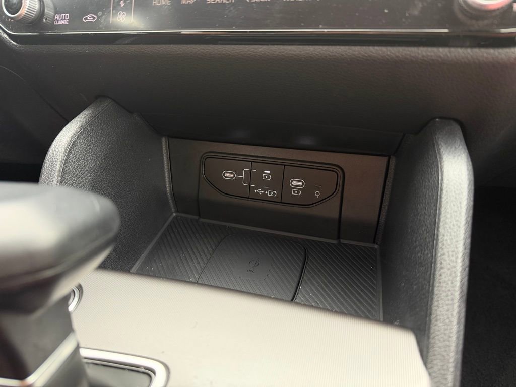 Used 2026 Kia Sportage SX image 21