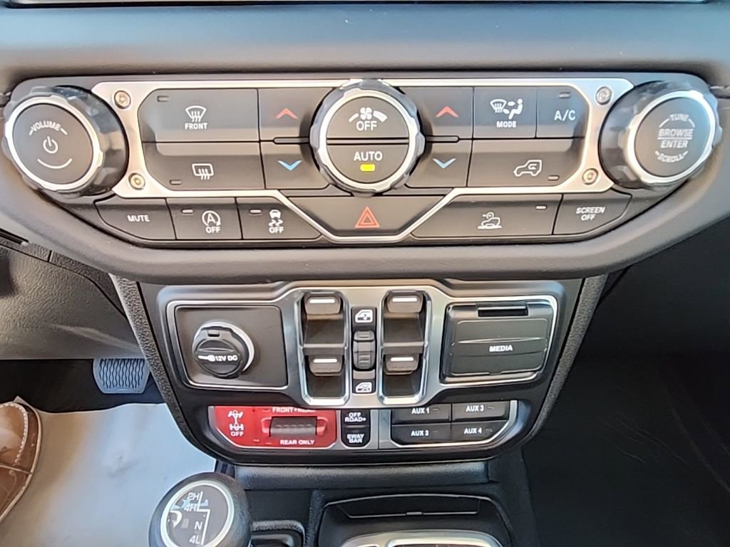 New 2026 Jeep Wrangler Unlimited Rubicon image 26