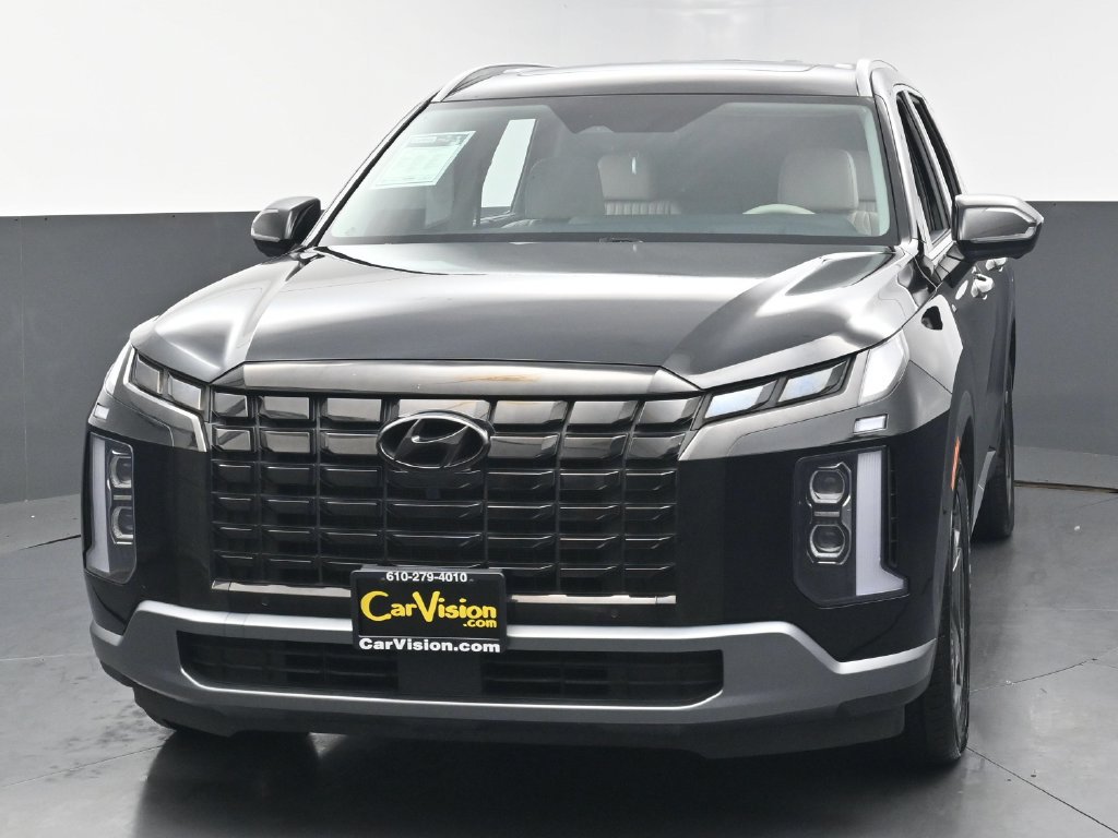 Used 2023 Hyundai Palisade Limited w/ Cargo Package FWD image 7