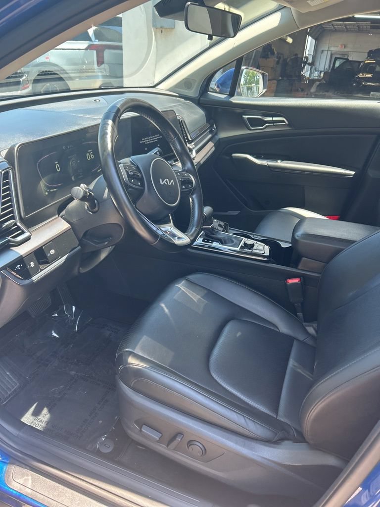 Used 2023 Kia Sportage EX FWD image 12