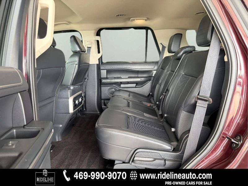 Used 2023 Ford Expedition XLT AWD/4WD image 18