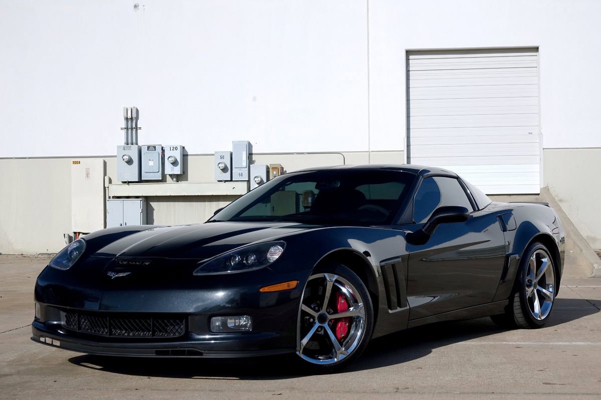 Used 2012 Chevrolet Corvette Grand Sport w/ 3LT Preferred Equipment Group image 2