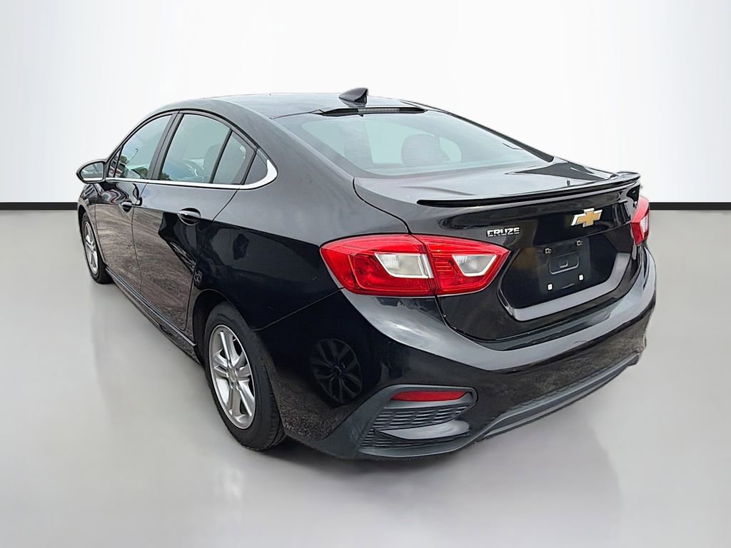 Used 2016 Chevrolet Cruze LT w/ Convenience Package FWD image 6