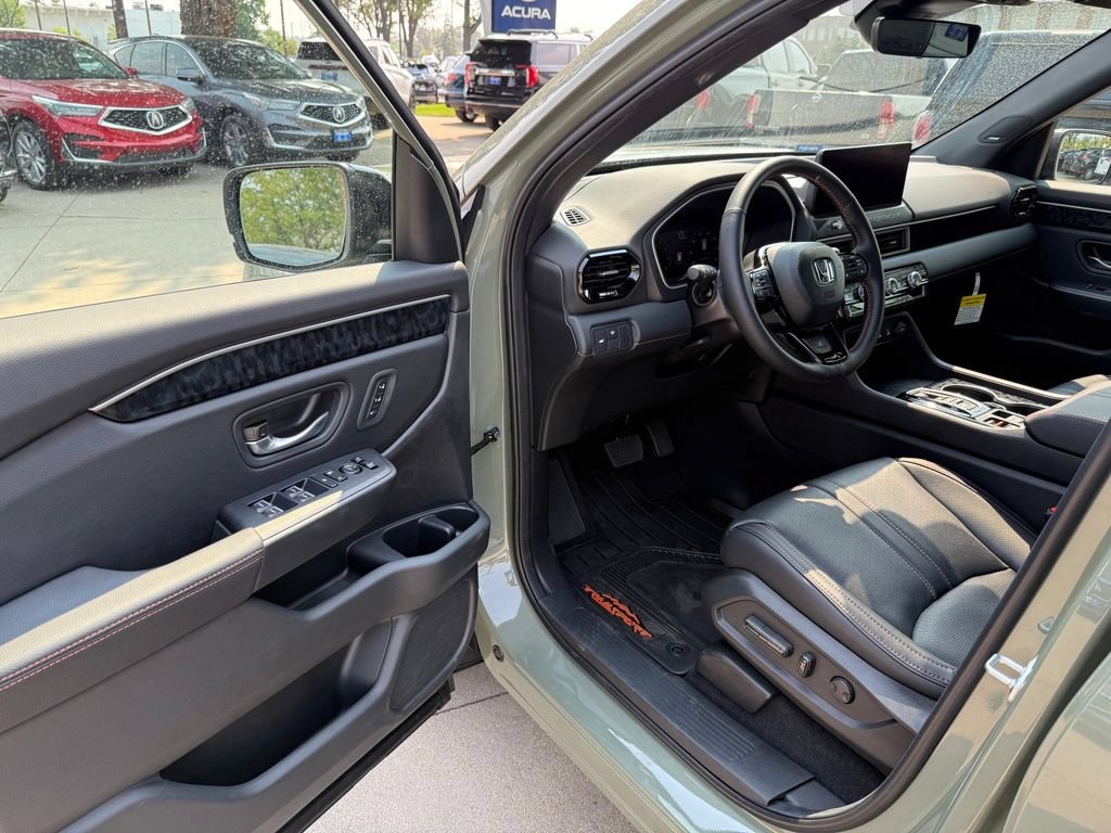 Used 2026 Honda Passport TrailSport Elite image 13