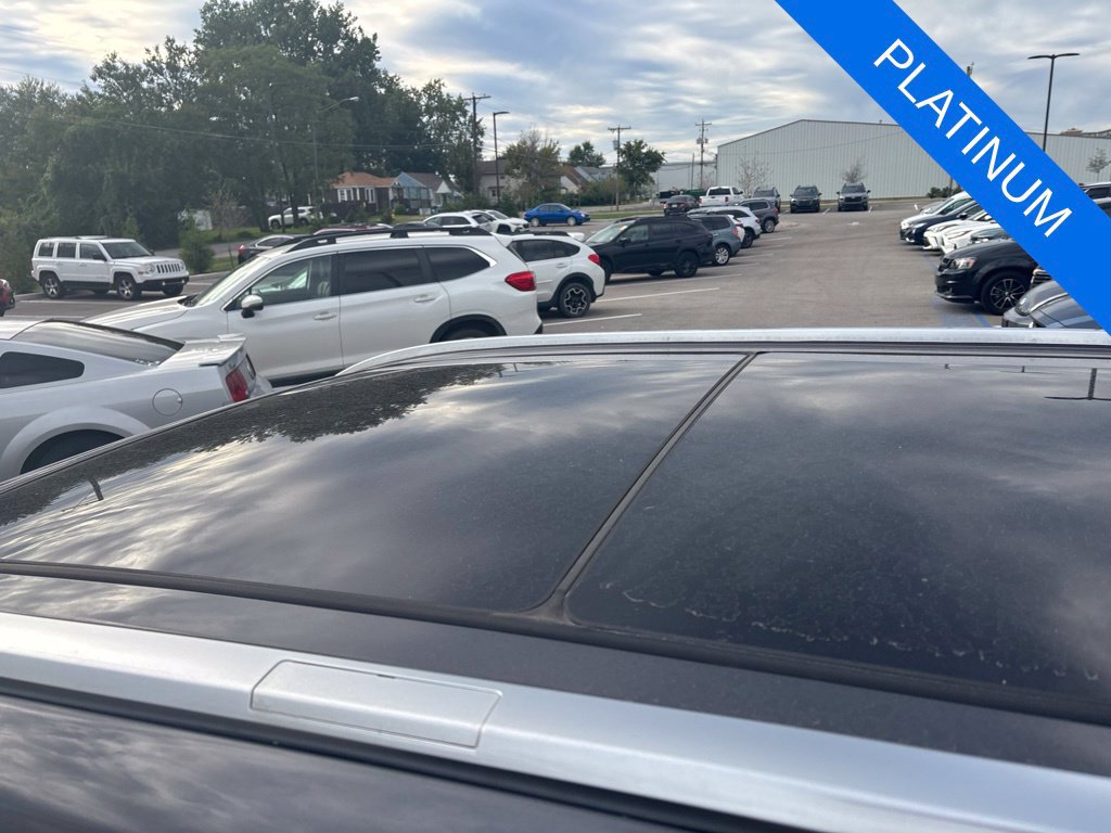 Used 2023 Toyota Highlander Platinum AWD/4WD image 7