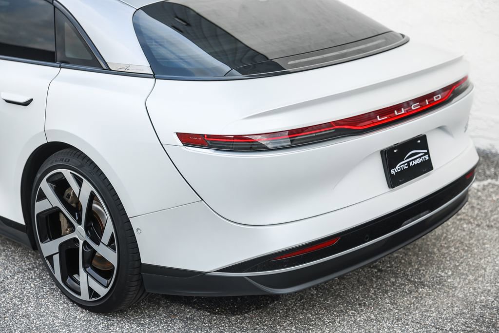 Used 2022 Lucid Air Dream Edition image 16