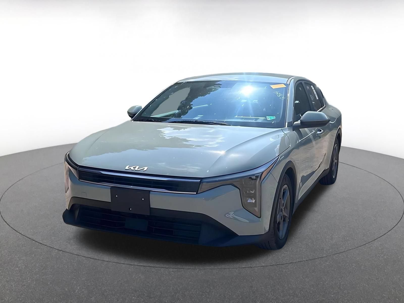 Used 2026 Kia K4 FWD image 4