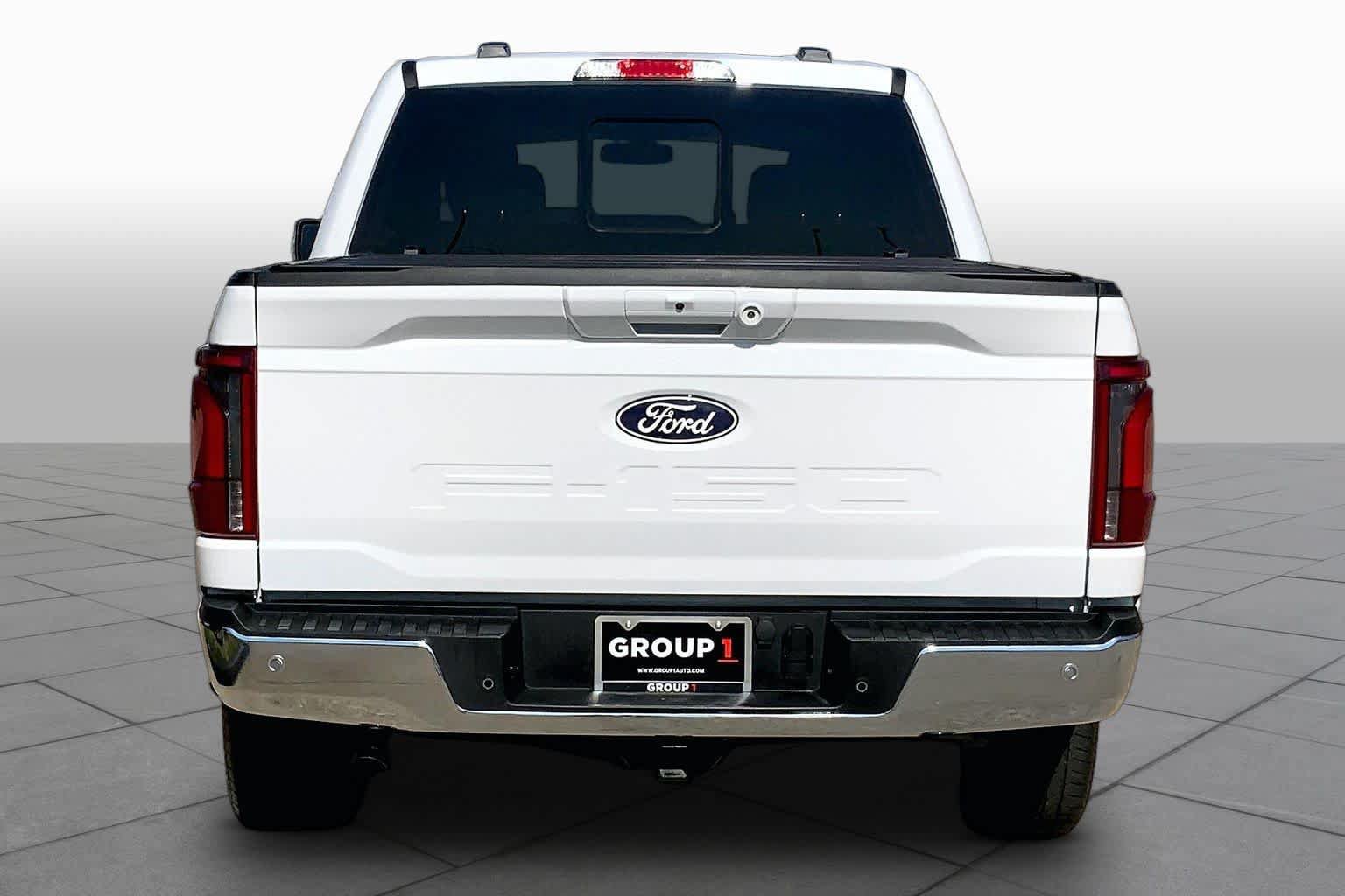 Used 2025 Ford F150 Lariat w/ Equipment Group 501A Mid AWD/4WD image 5