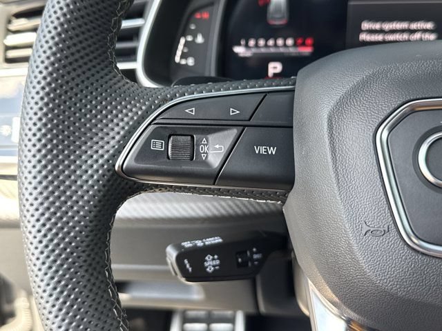 Used 2024 Audi SQ8 Prestige AWD/4WD image 30
