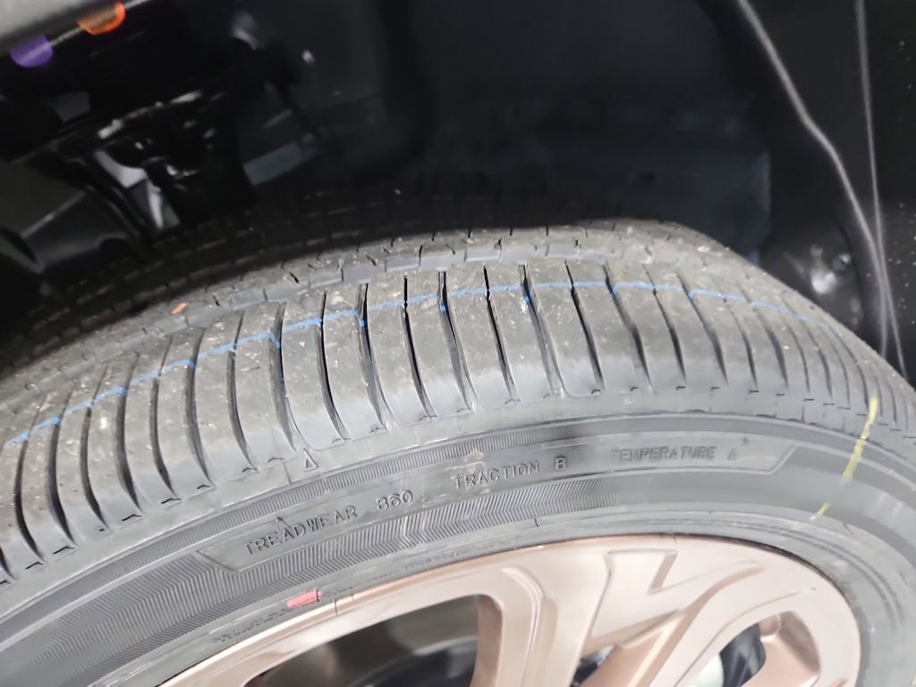 New 2026 Subaru Ascent Limited Bronze image 27