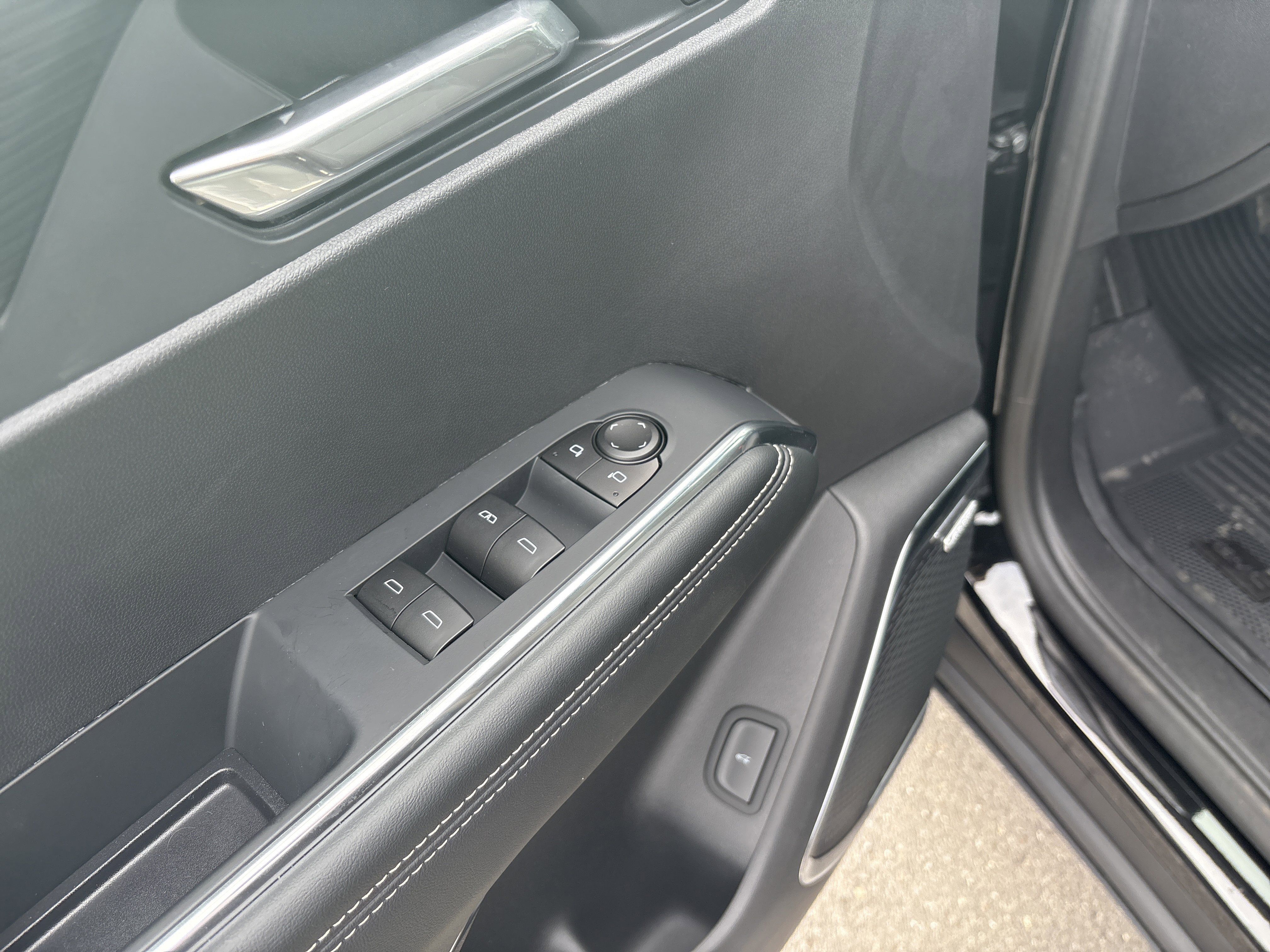 New 2026 GMC Acadia Elevation w/ Black Edition image 16