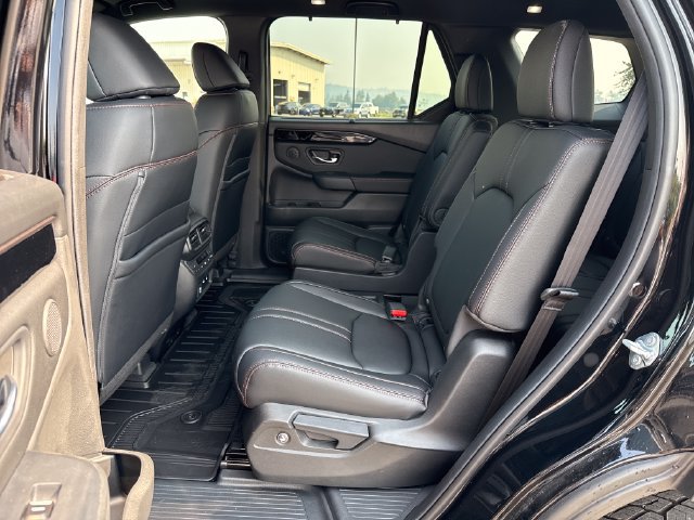 Certified 2026 Honda Pilot TrailSport image 16