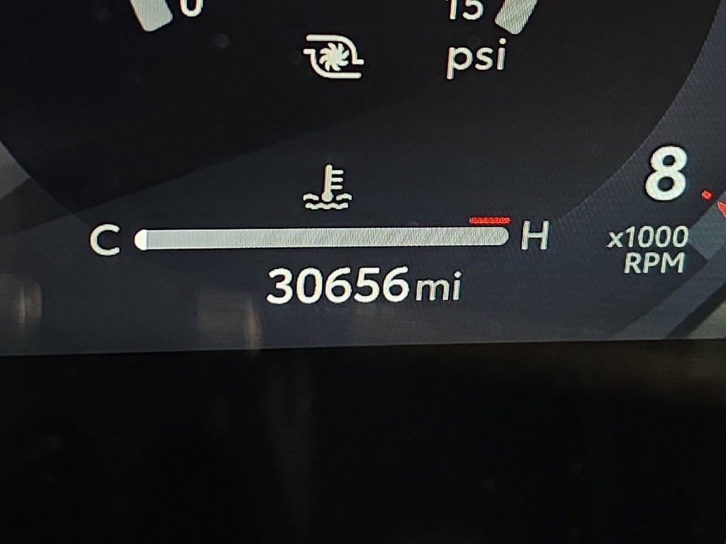 Used 2024 Toyota Tacoma TRD Off-Road image 9