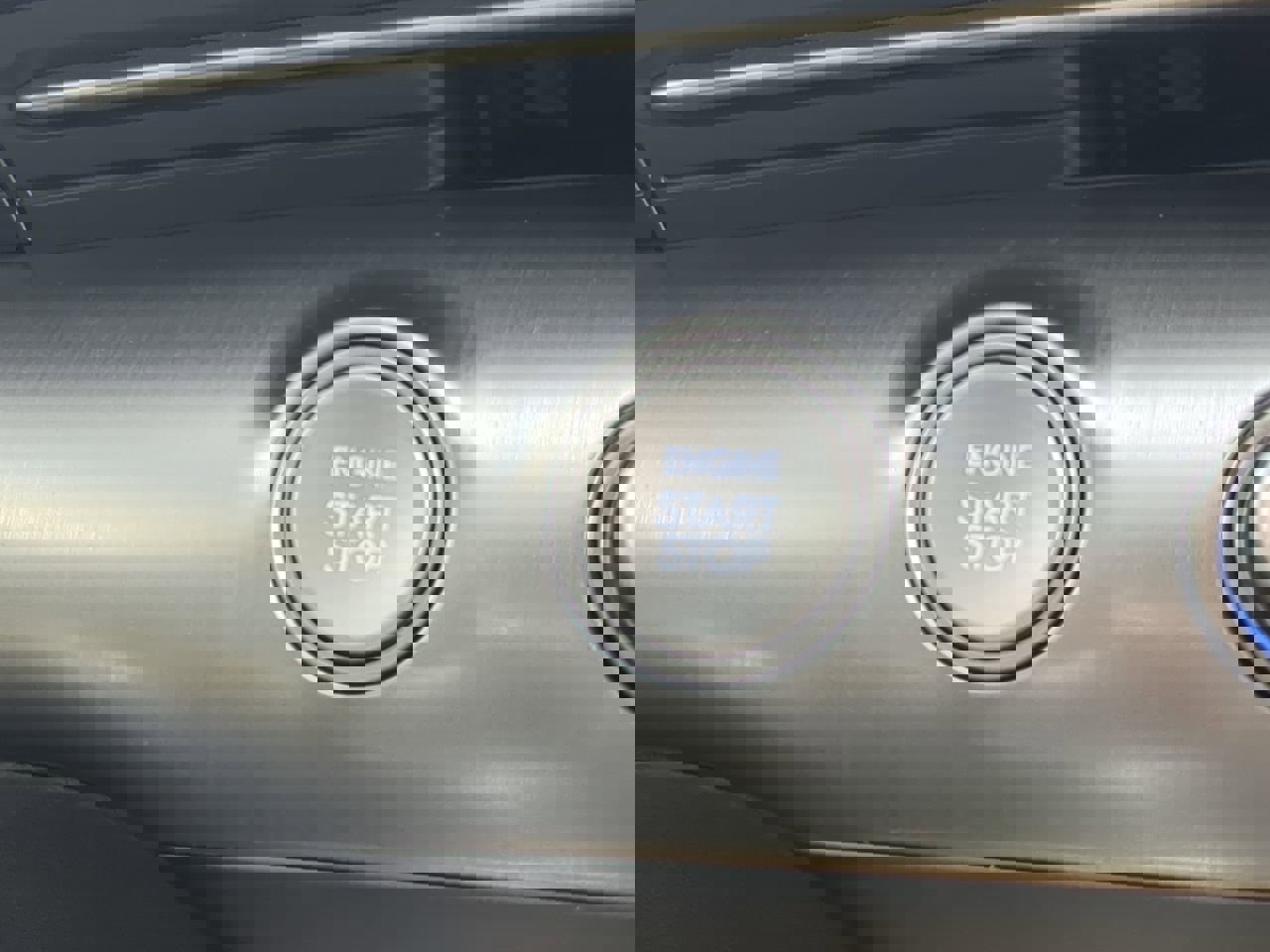 Used 2024 Hyundai Kona Limited image 28