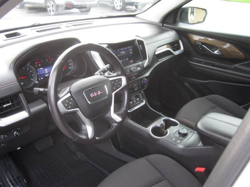 Used 2021 GMC Terrain SLE w/ Driver Convenience Package FWD image 10