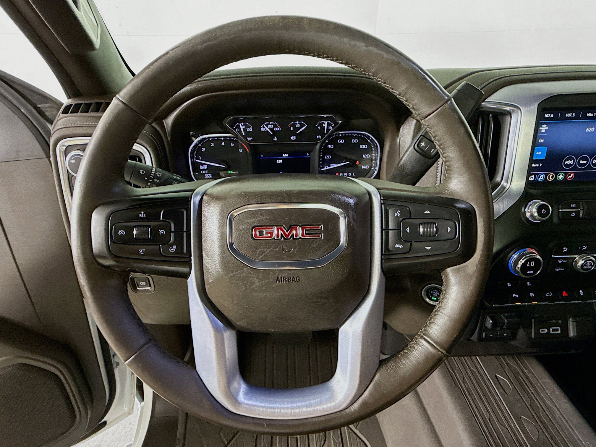 Used 2019 GMC Sierra 1500 SLT w/ Driver Alert Package I image 11