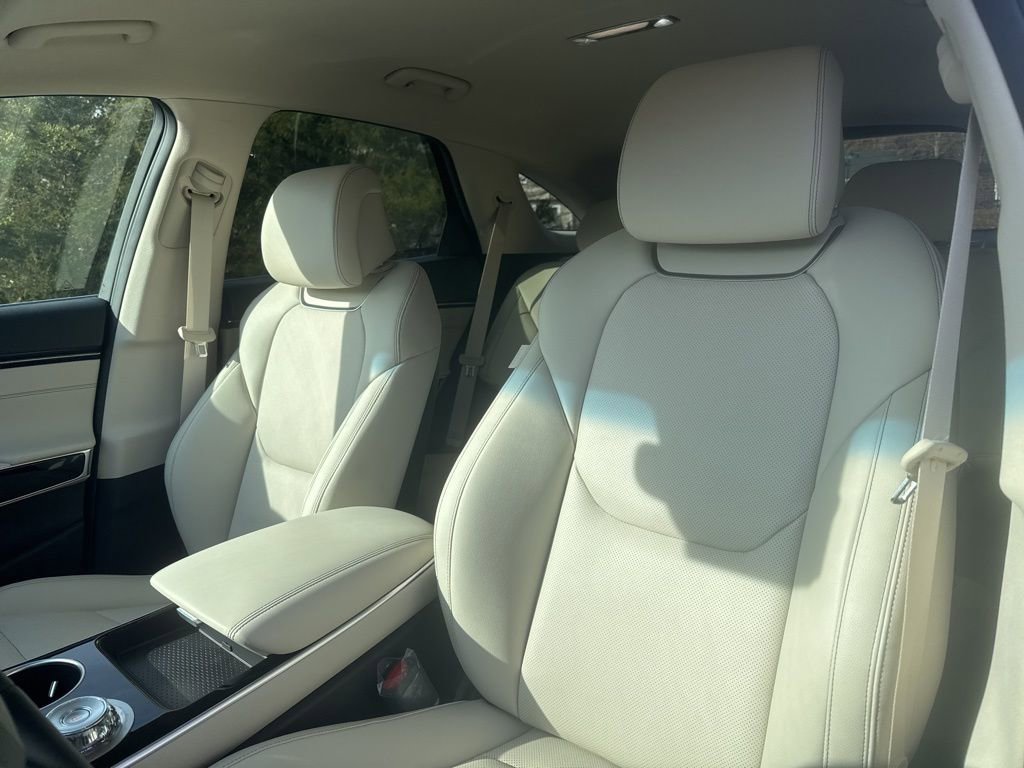 New 2026 Genesis GV70 2.5T AWD/4WD image 14