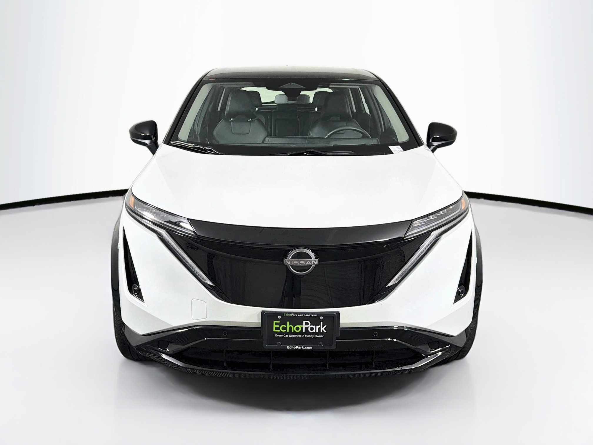 Used 2024 Nissan Ariya FWD image 2
