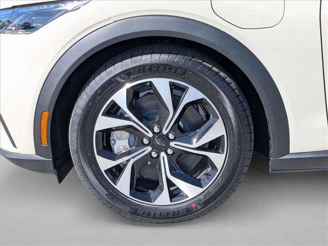 New 2026 Ford Mustang Mach-E Select RWD image 10