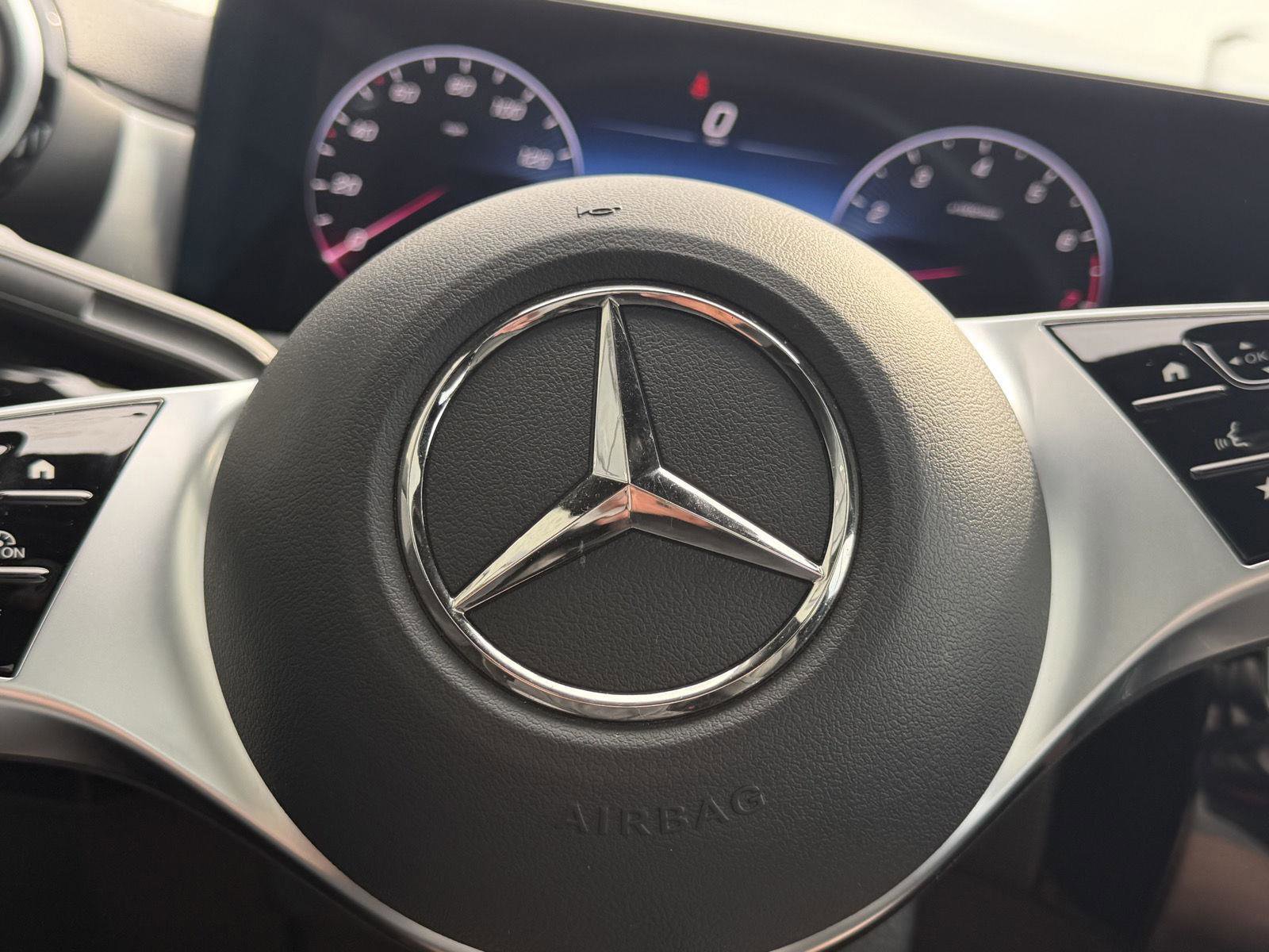 Used 2025 Mercedes-Benz CLA 250 4MATIC image 18