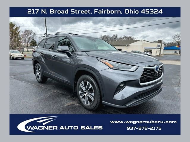 Used 2024 Toyota Highlander XLE 360° Tour