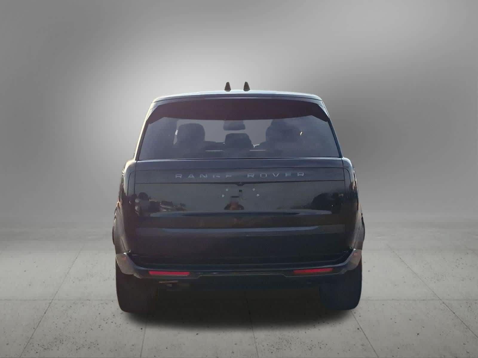 Used 2023 Land Rover Range Rover SE AWD/4WD image 5