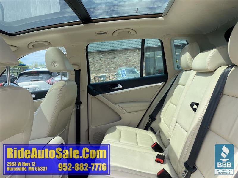 Used 2013 Volkswagen Tiguan S AWD/4WD image 12