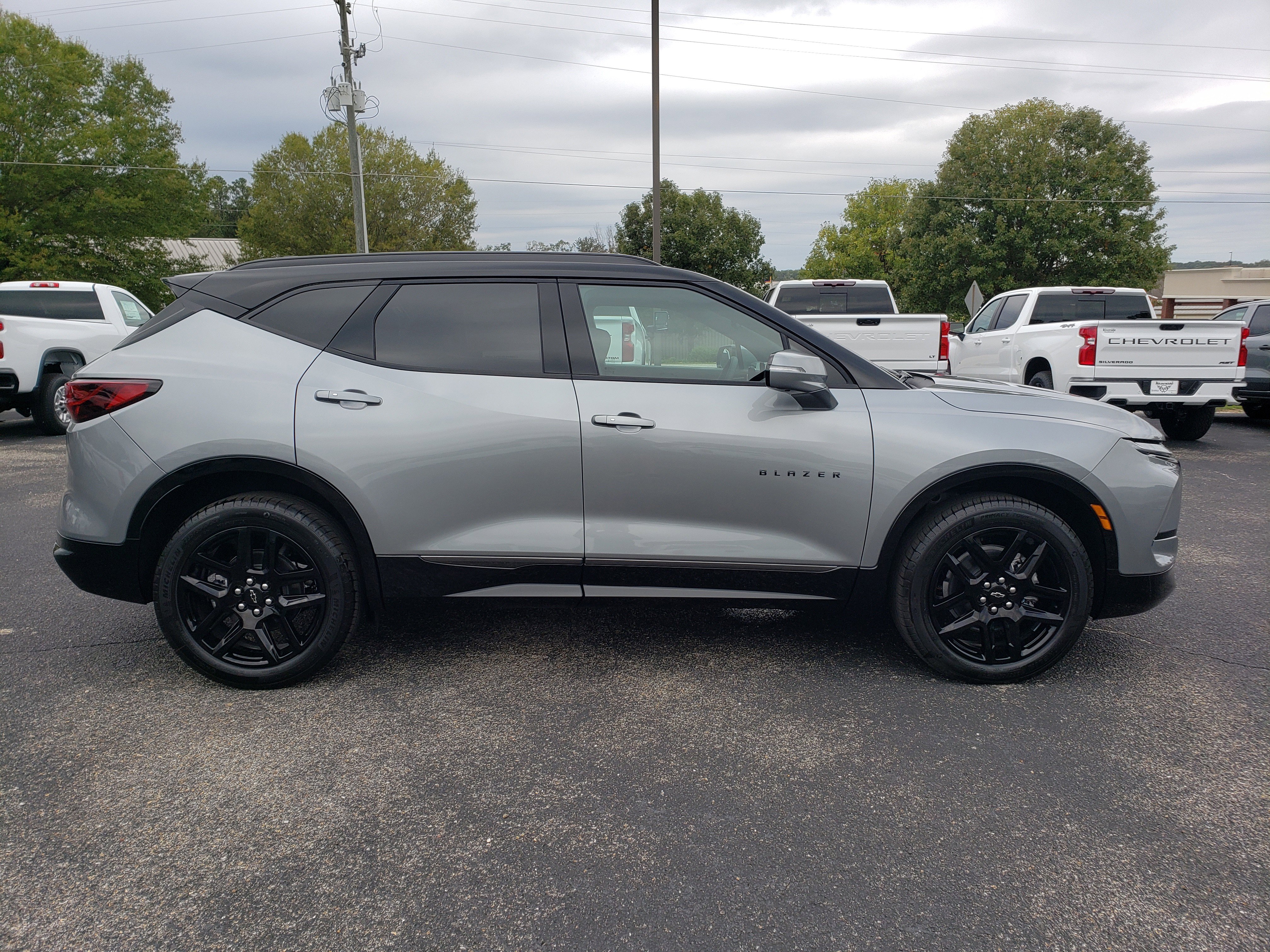New 2025 Chevrolet Blazer RS w/ Driver Confidence II Package image 5