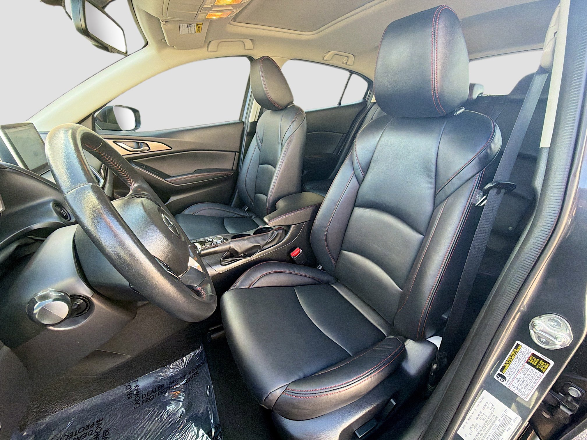 Used 2016 MAZDA MAZDA3 i Grand Touring image 13