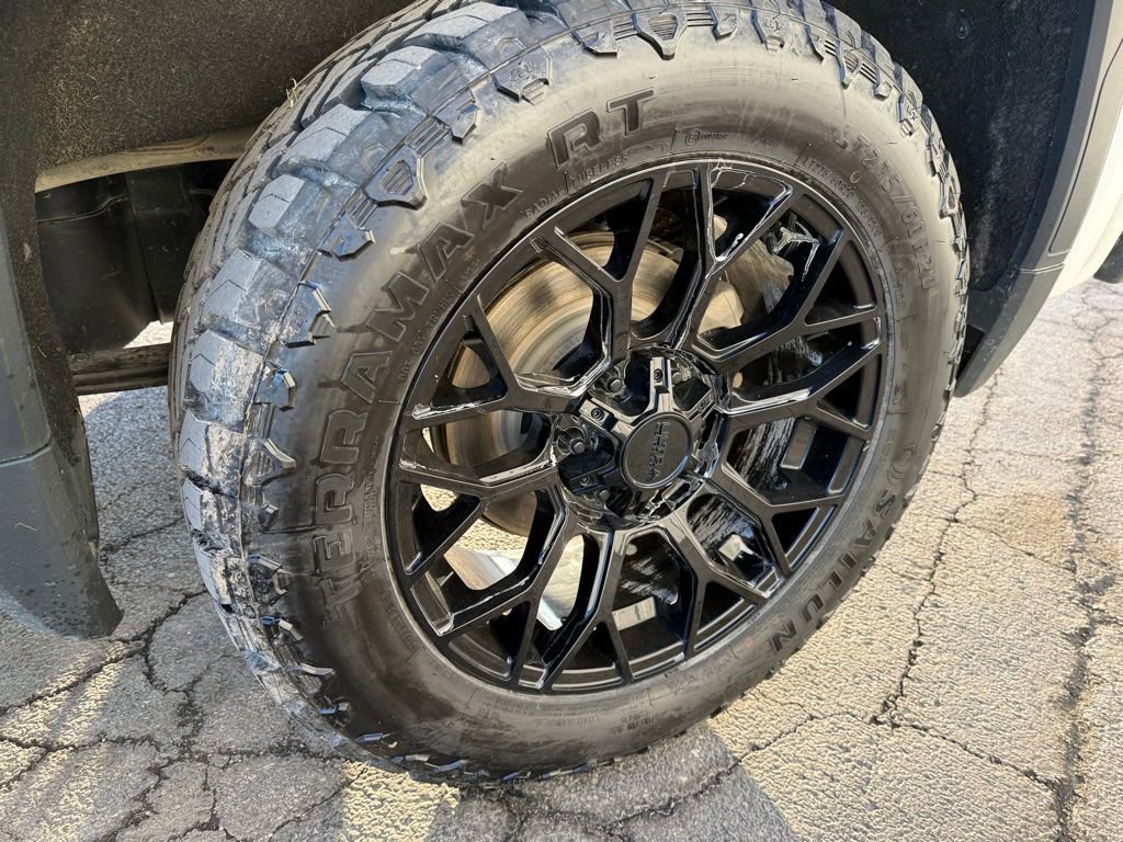 Used 2020 GMC Sierra 1500 Elevation w/ Elevation Value Package image 35