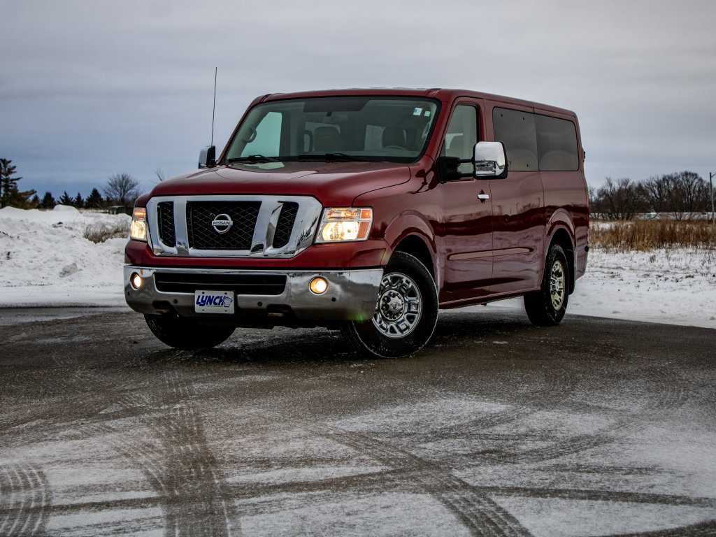 Used 2017 Nissan NV 3500 SL image 28