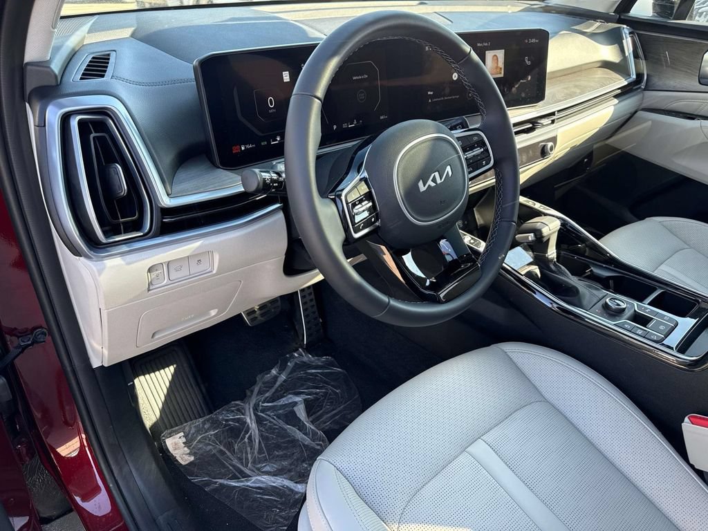 New 2025 Kia Sorento SX AWD/4WD image 24