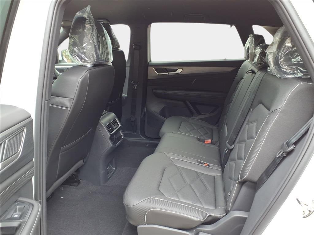 New 2026 Volkswagen Atlas Cross Sport SE image 12