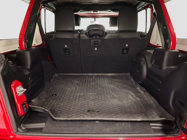 Used 2019 Jeep Wrangler Unlimited Rubicon w/ Uconnect 4C Nav & Sound Group image 22