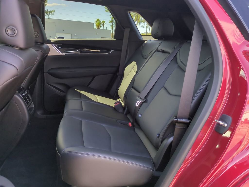 Used 2023 Cadillac XT5 Premium Luxury w/ Technology Package image 13