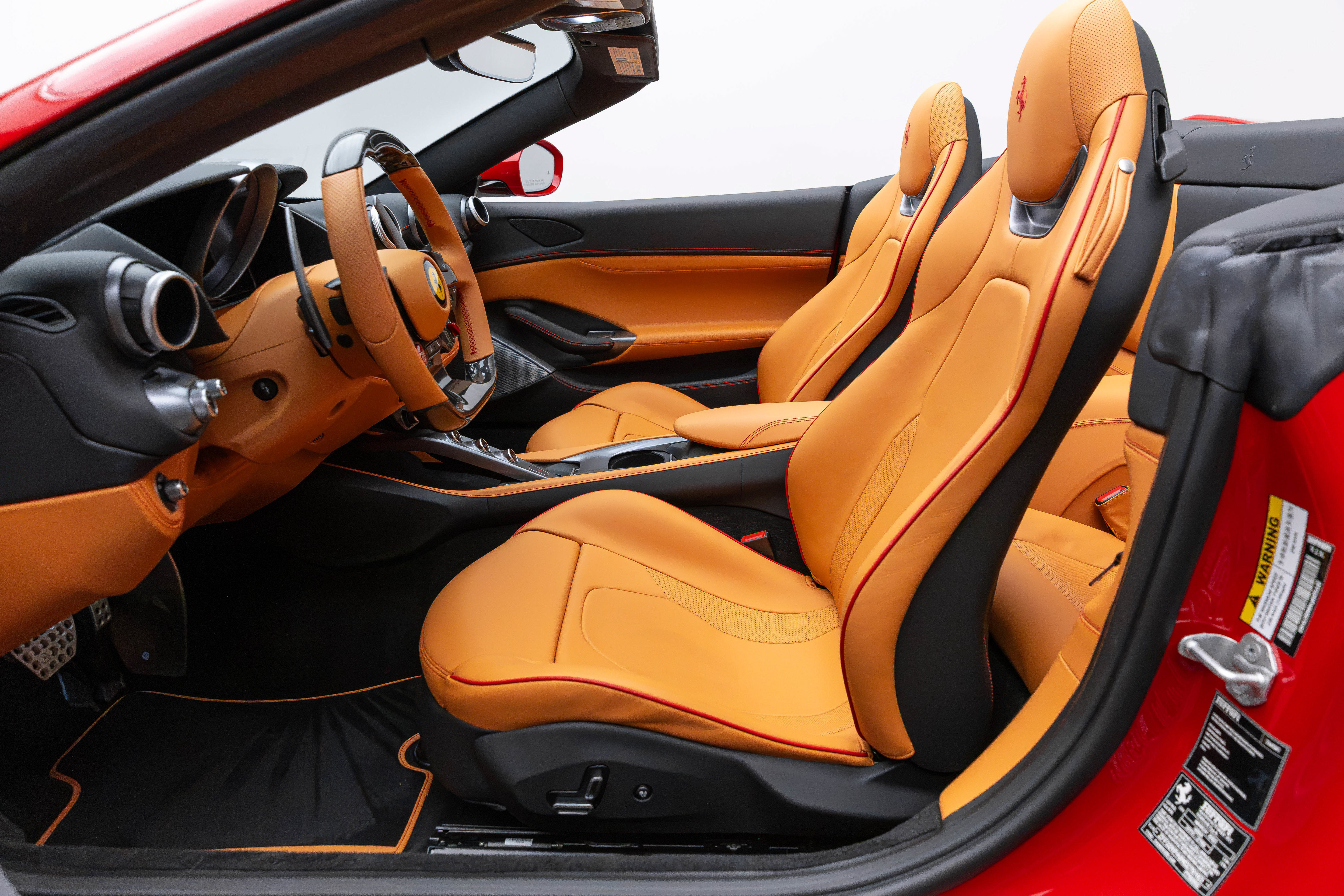 Used 2022 Ferrari Portofino M RWD image 5
