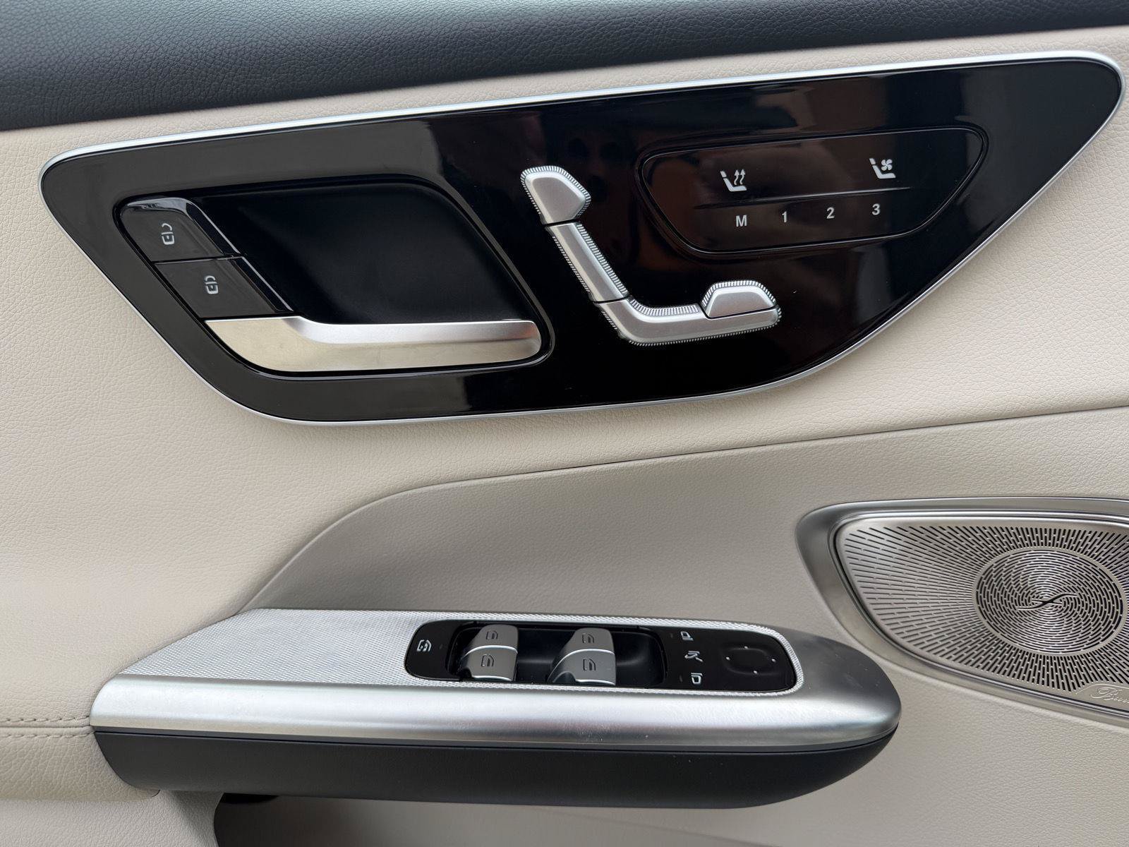 Certified 2026 Mercedes-Benz GLC 300 image 5
