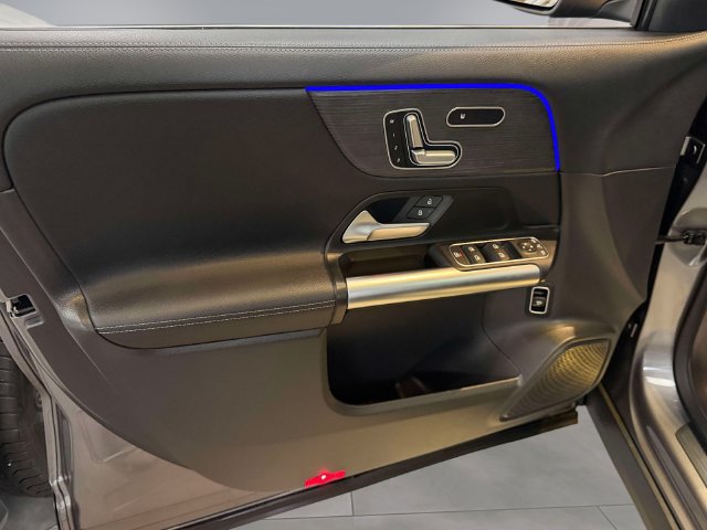 Certified 2023 Mercedes-Benz GLA 250 4MATIC image 15